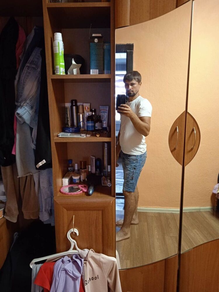  39562549  , 28 ,     
