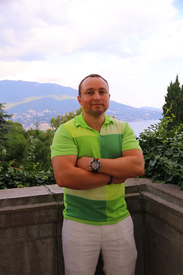  ,   Evgeny, 46 ,   ,   , c 