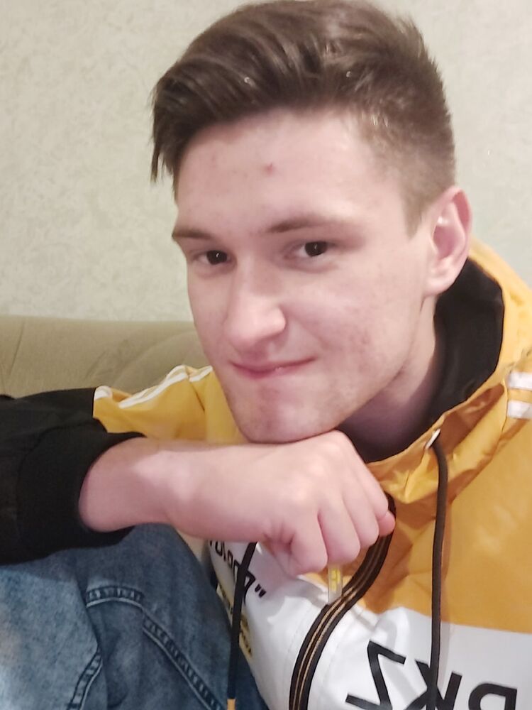  44419369  , 27 ,    