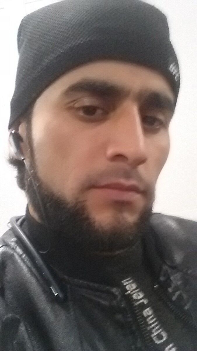  ,   Oskar, 34 ,   ,   , c 