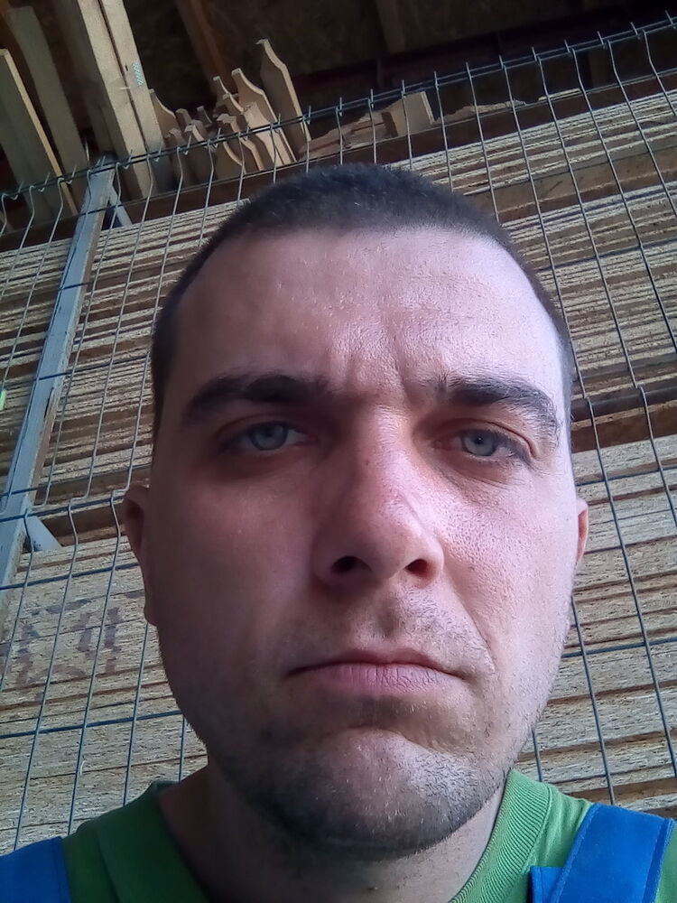  15828299  , 34 ,    