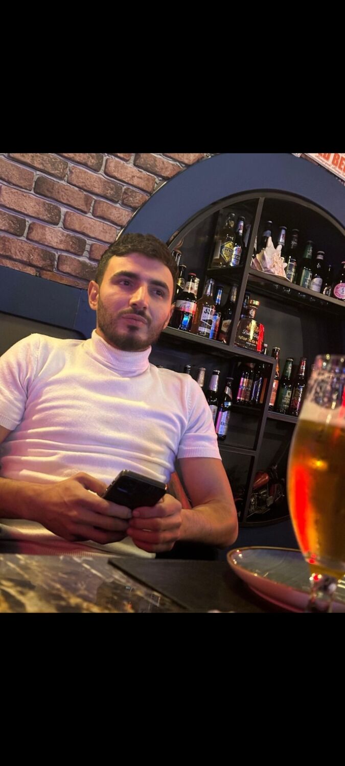  54031669  Maga, 28 ,    