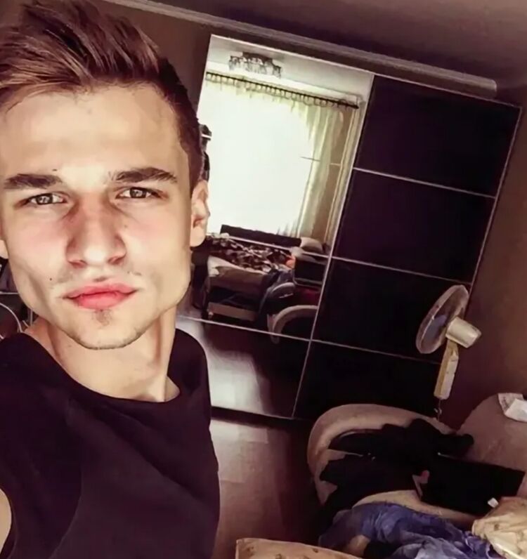  ,   , 21 ,   ,   