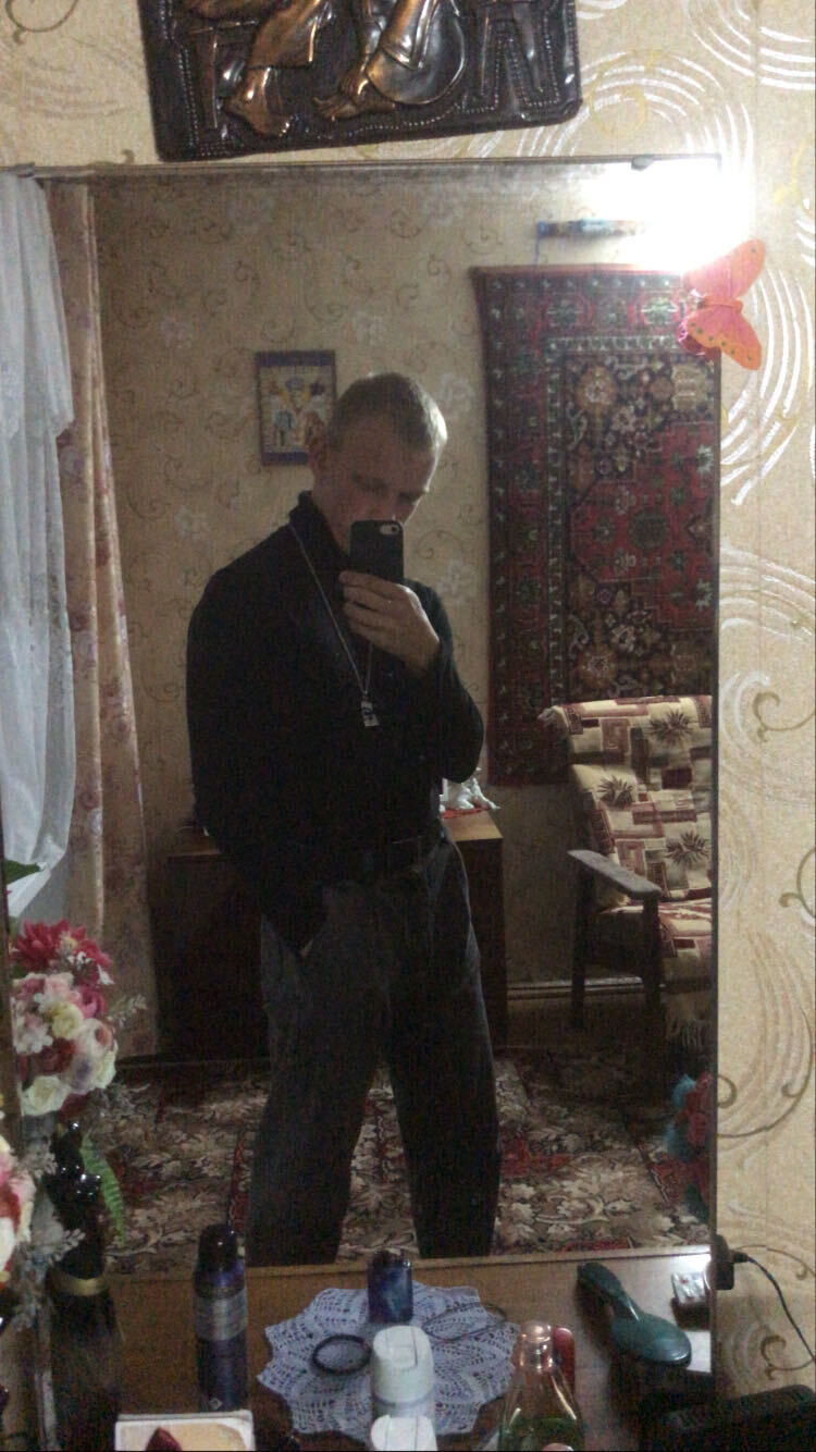  40560399  , 21 ,    