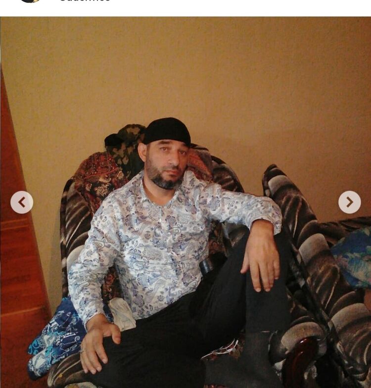  37588479  , 45 ,    
