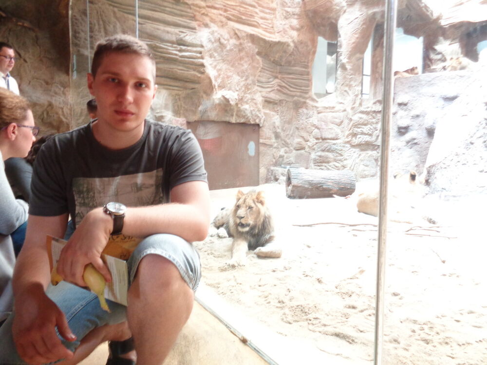  11235239  Maksim, 36 ,    