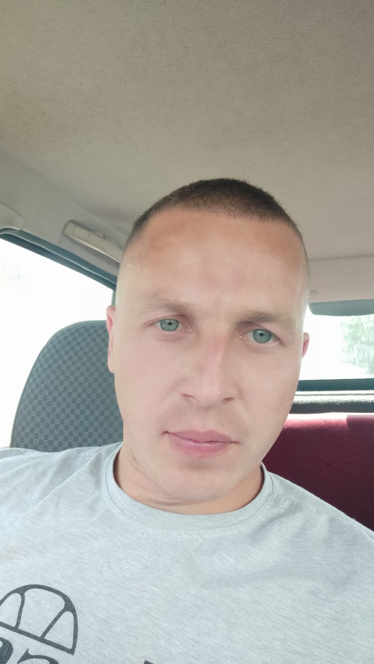  23189279  , 32 ,    -