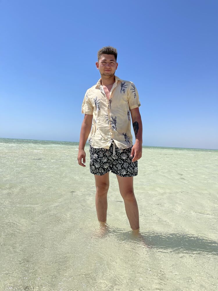  Kyongju,   Ruslan, 25 ,   ,   