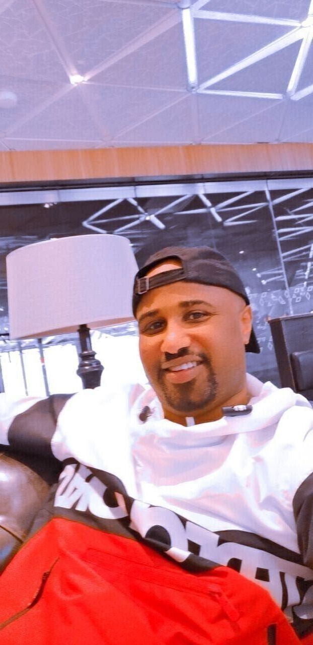  Goteborg,   Ahmed, 36 ,   ,   