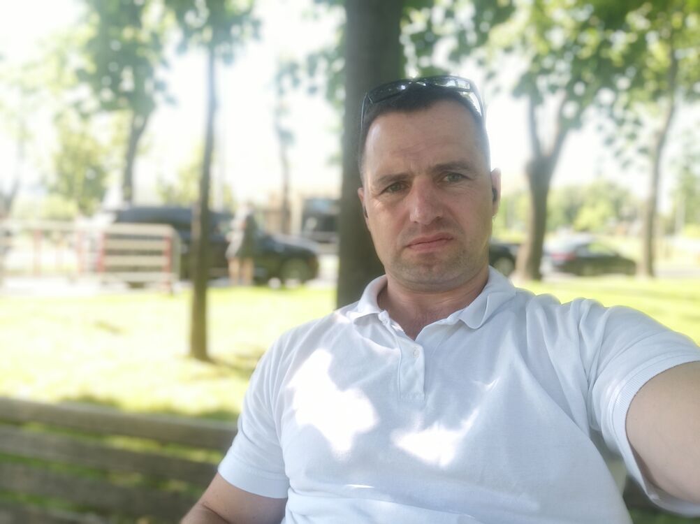  ,   Dima, 44 ,   ,   , c , 