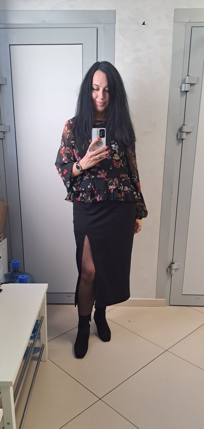  54390679  Irina, 49 ,    