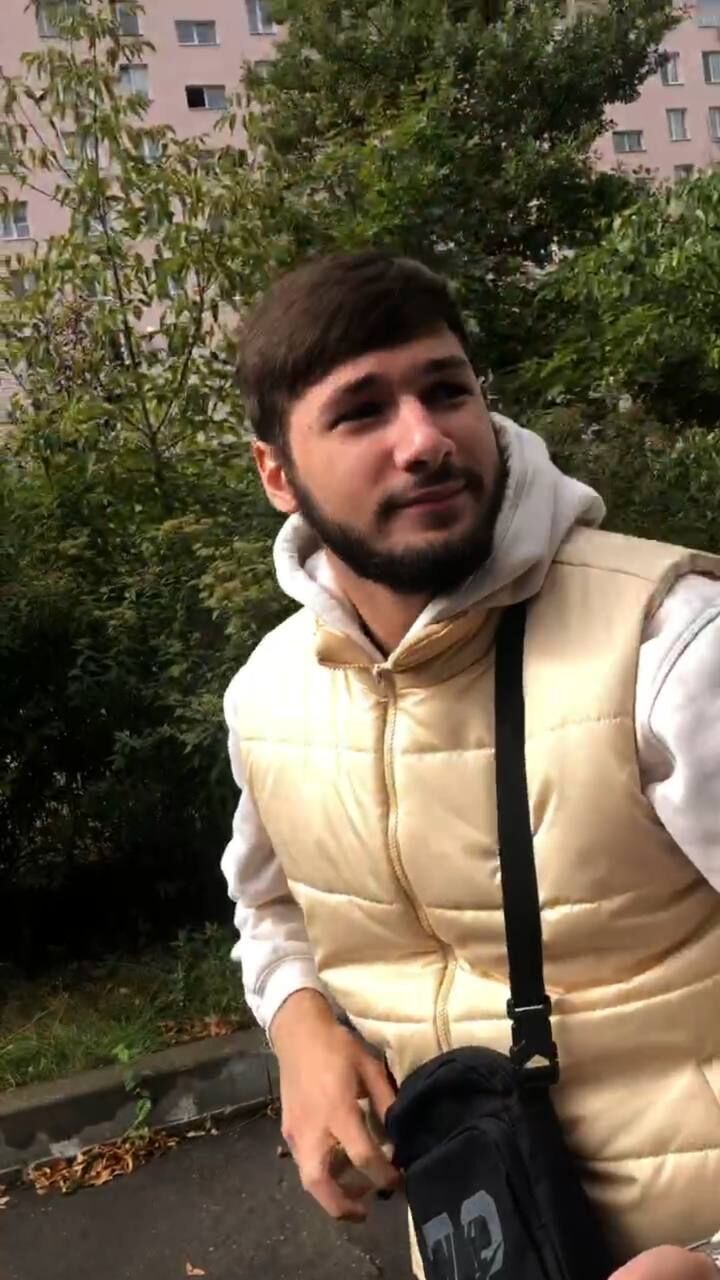  33445799  Vardan, 22 ,    