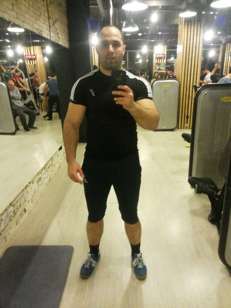  10182619  Aslan, 45 ,    