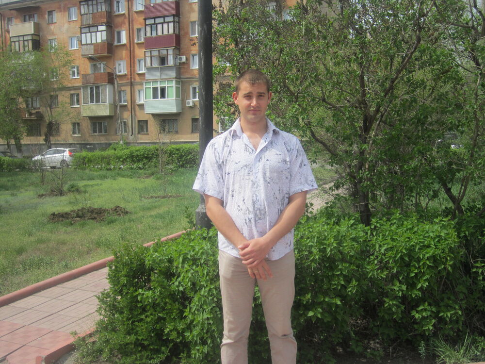  31379549  Vladimir, 39 ,    
