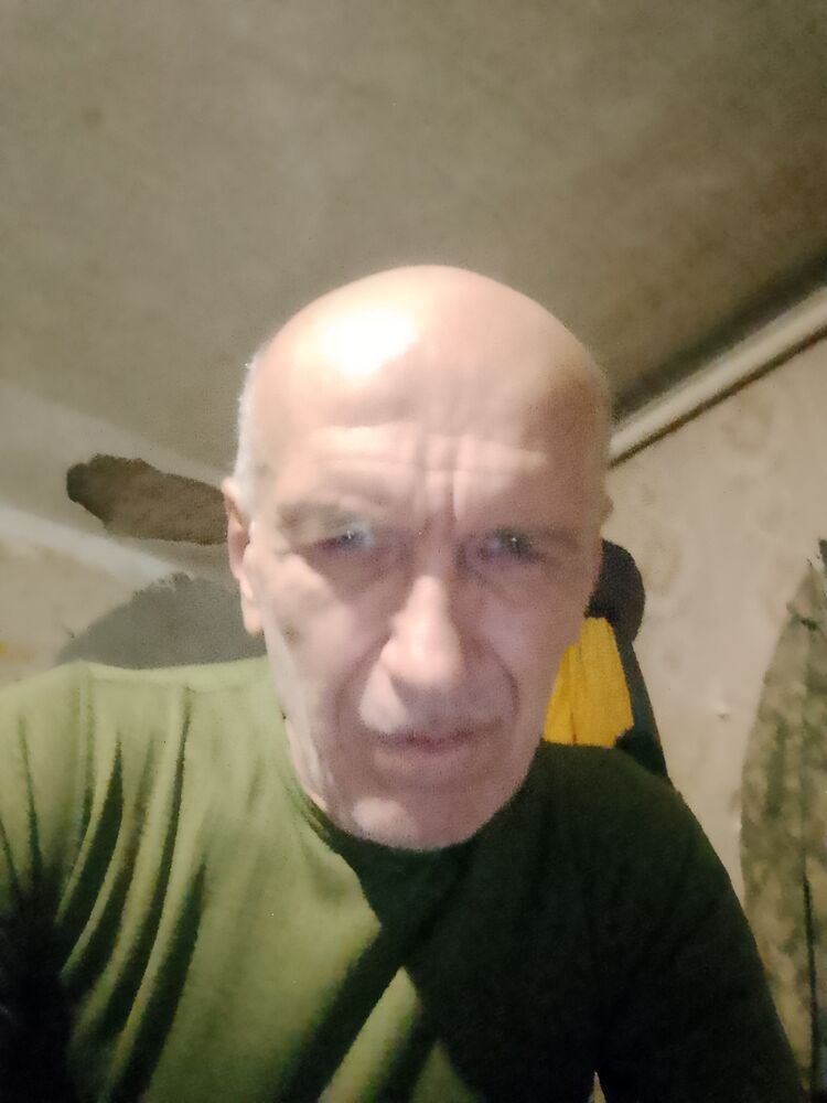  47819569  , 52 ,    