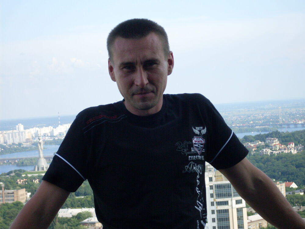  11323829  Valera, 50 ,    