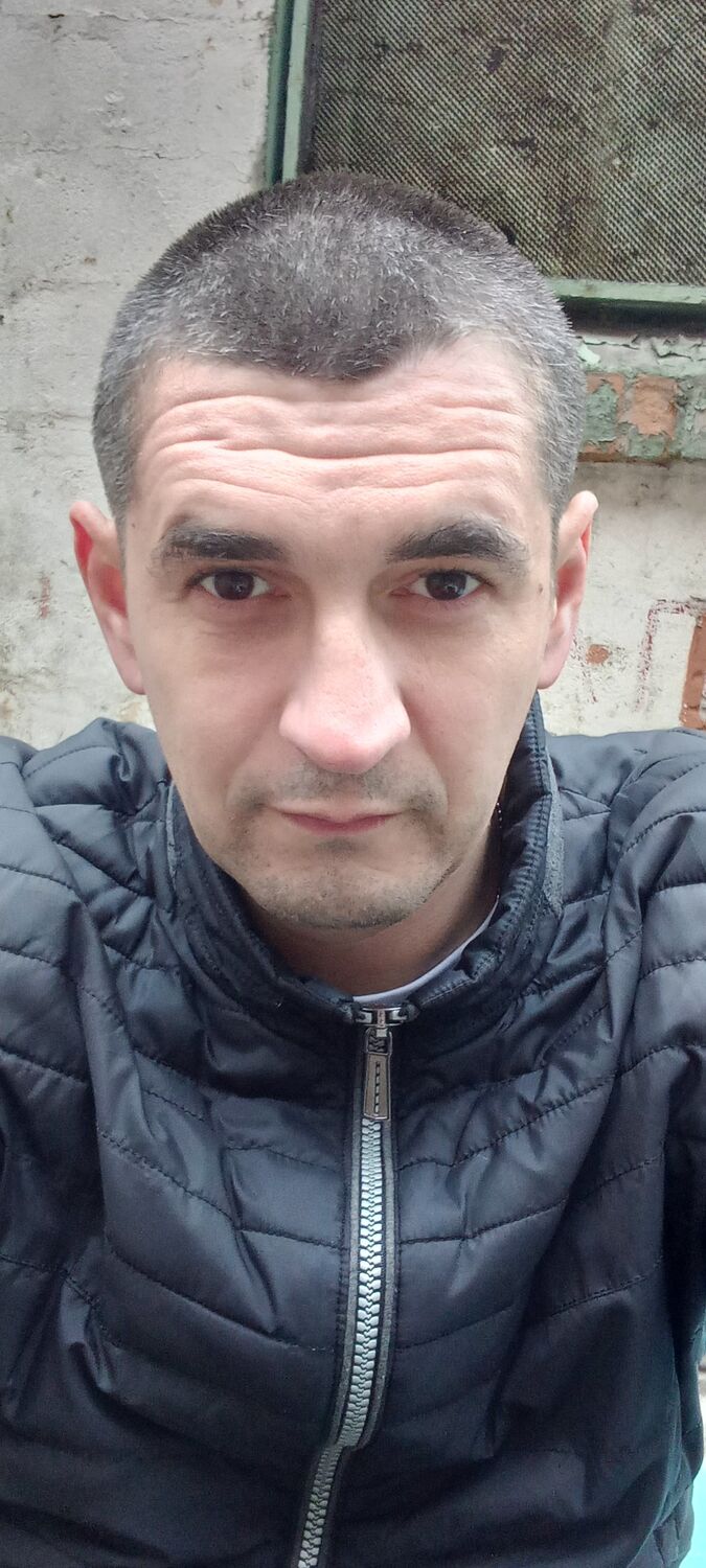  ,   YuR, 40 ,   ,   , c , 