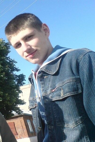  -,   Anton, 33 ,     , c 