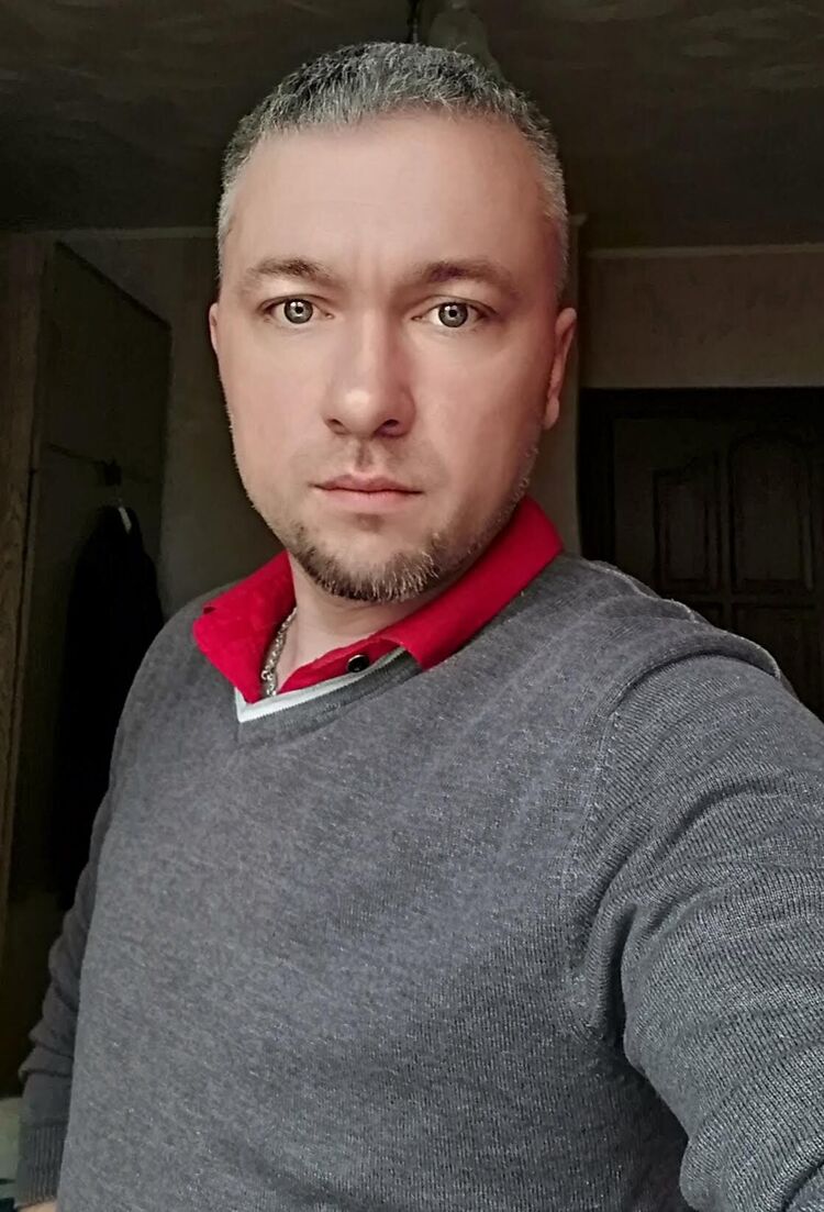  44227709  Kirill, 43 ,     