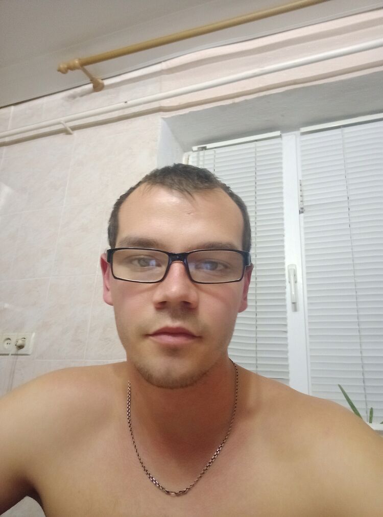  31630729  , 28 ,    