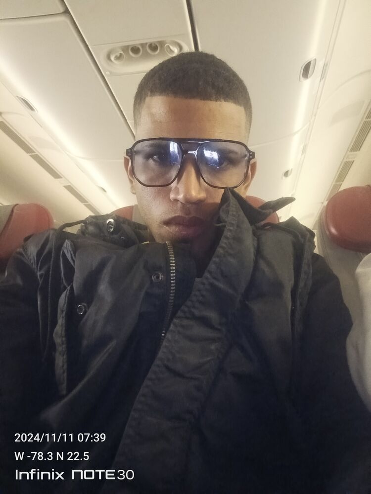  47645129  Dayan, 30 ,    