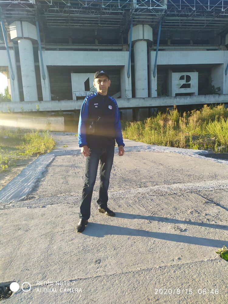  21039839  , 40 ,    