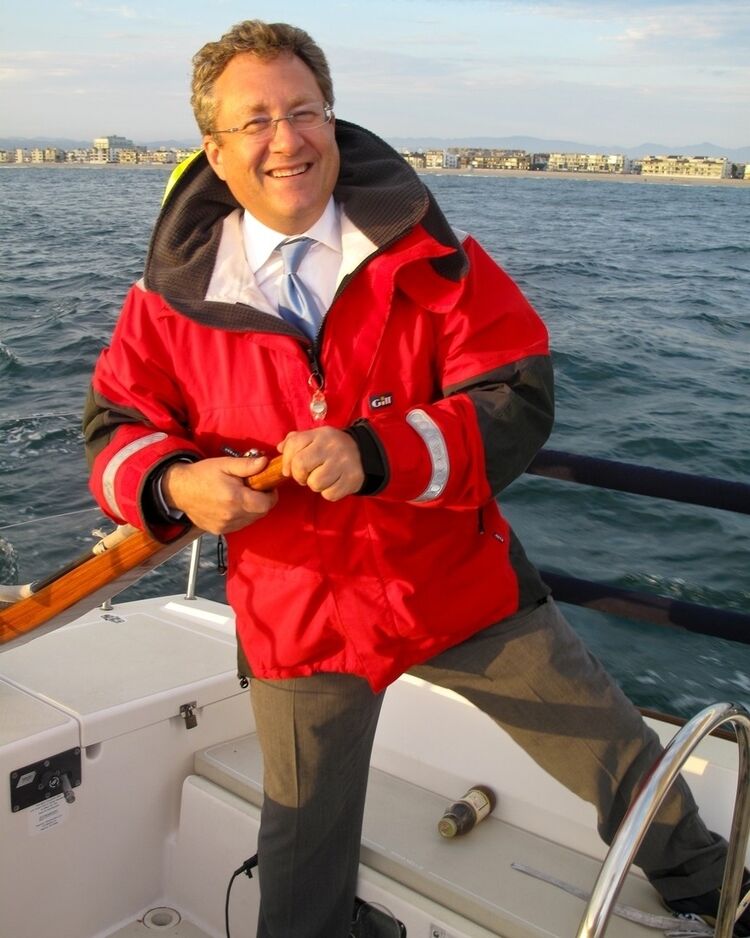  12905299  , 55 ,    Dili