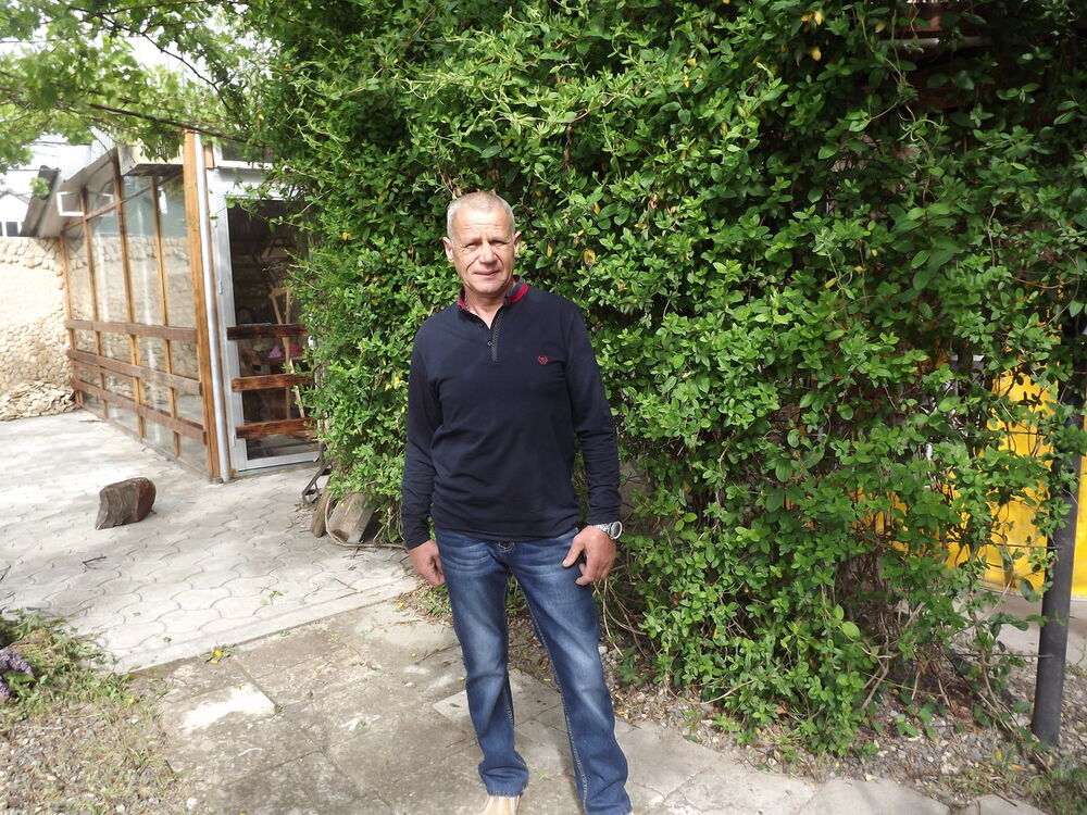  ,   Aleksandr, 69 ,     , c 