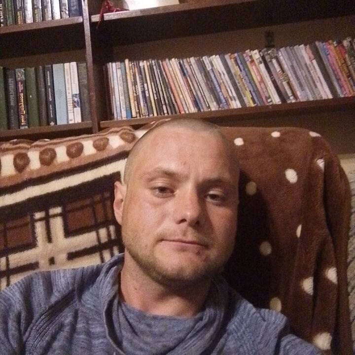  34634849  EdvElric, 32 ,    