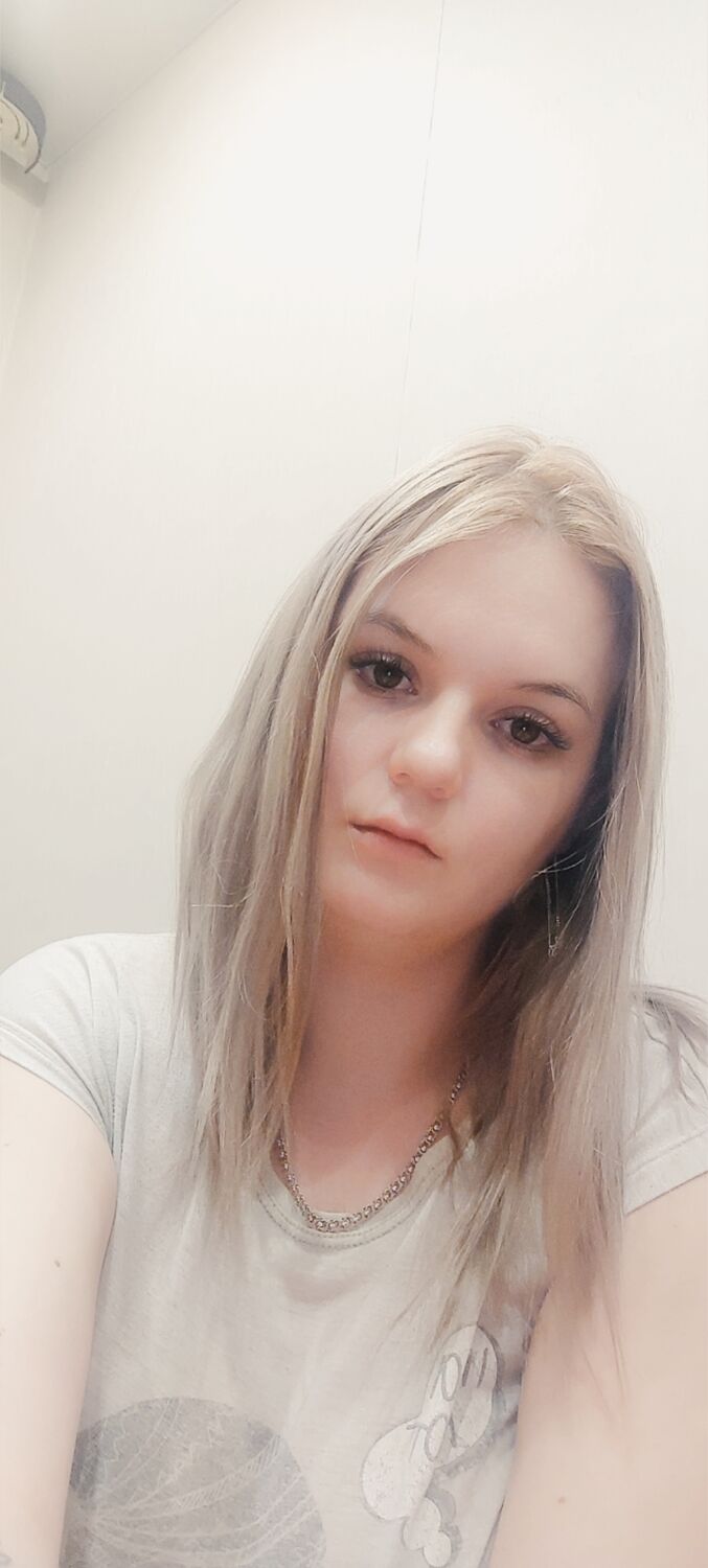  47136579  Anastasia, 27 ,    