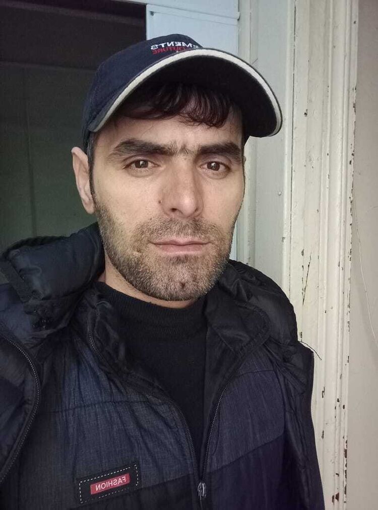  53498249  , 41 ,    