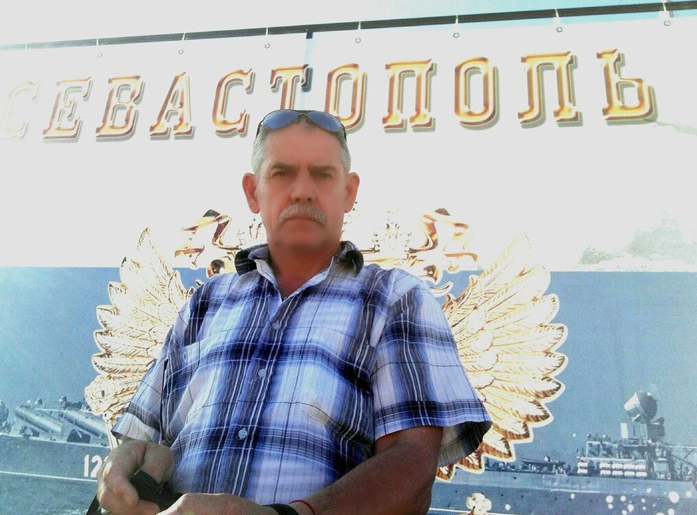  18758159  Sergei, 59 ,    