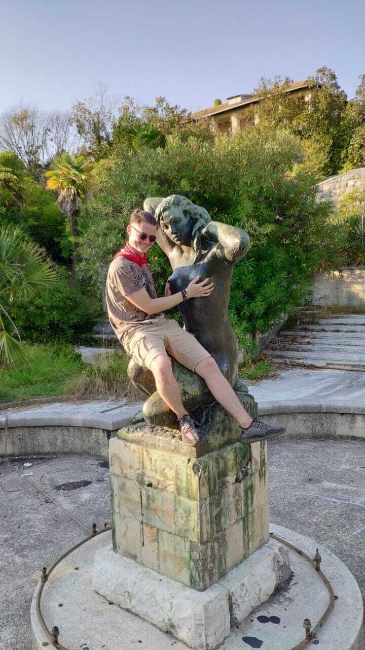  47178829  Oskar, 27 ,    