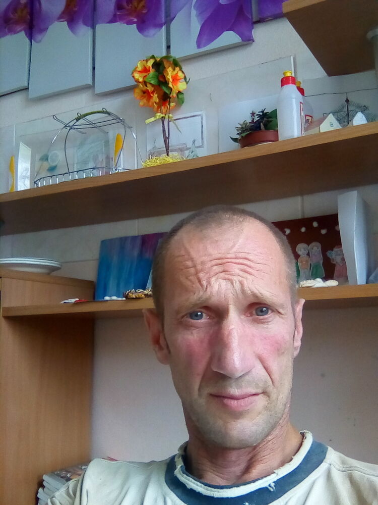  28228749  , 47 ,    