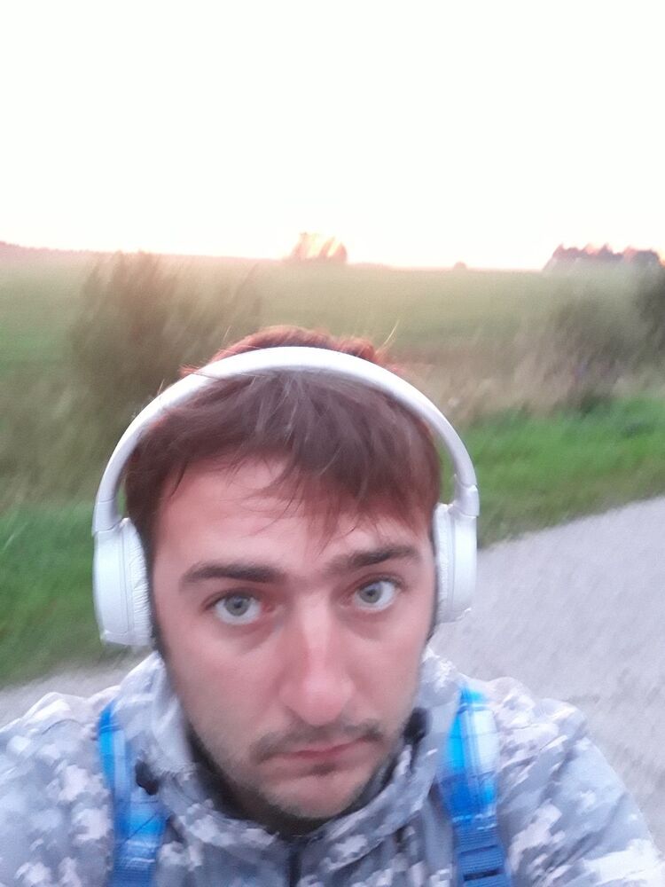  18547389  , 37 ,    