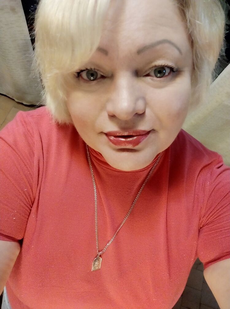 ���������� �����-���������, ���� ������� Lara, 53 ����, ������������ ��� ����� � ���������, c�������� ���������