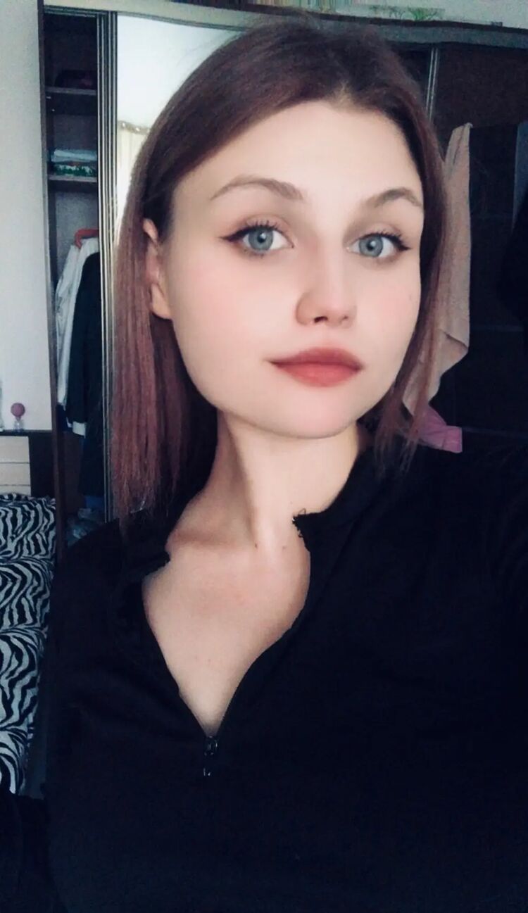  48072989  , 21 ,    