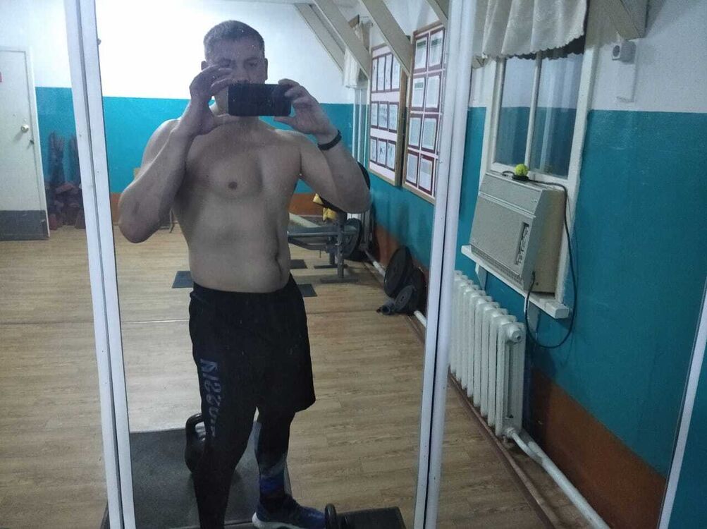  43213099  Pavel, 36 ,    