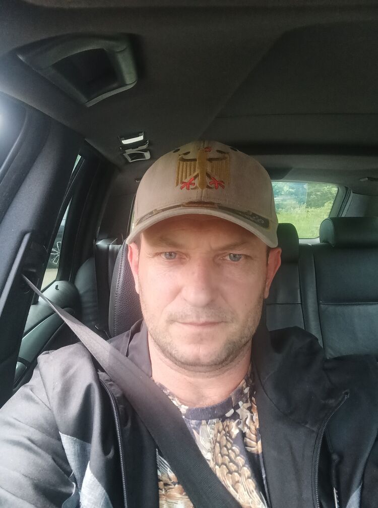  ,   Maks, 45 ,     , c 