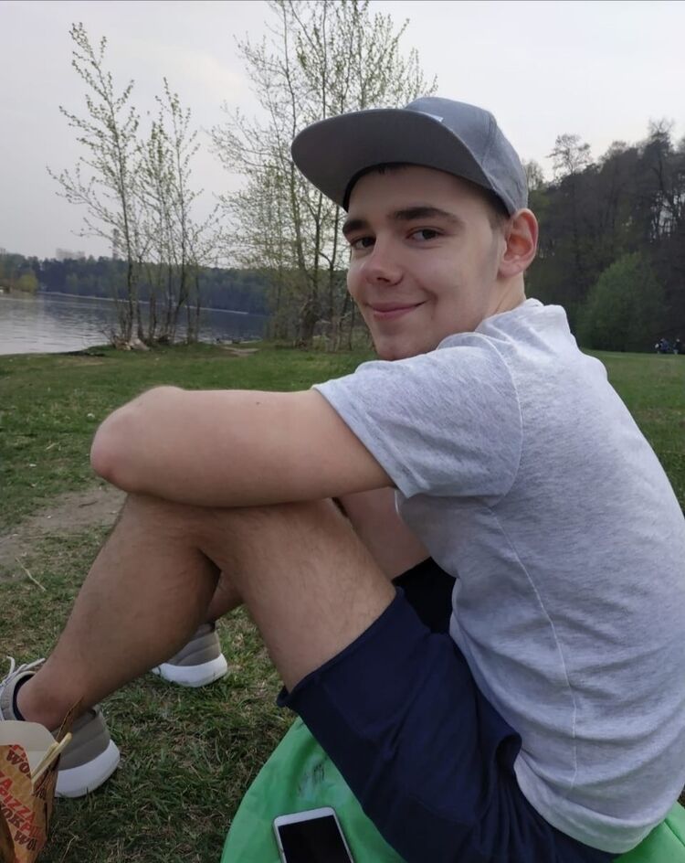  ,   Nikolas, 32 ,   ,   , c , 