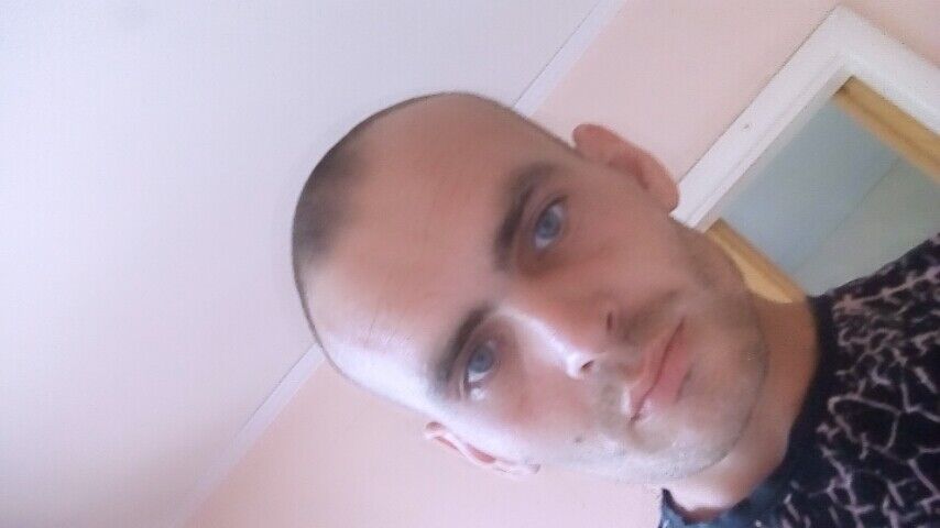  --,   , 32 ,     , c 