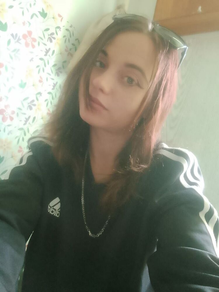  53570279  , 27 ,    