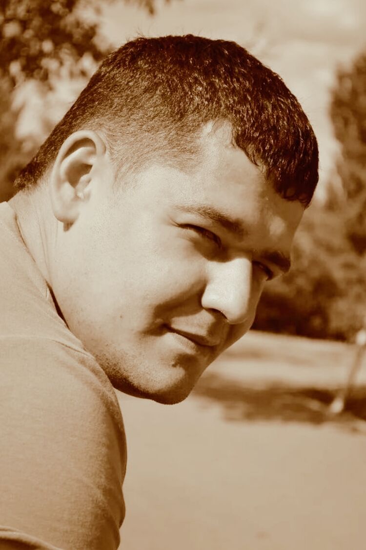 ���� 37753999 ������� Den, 33 ����, ���� ���������� � �������������