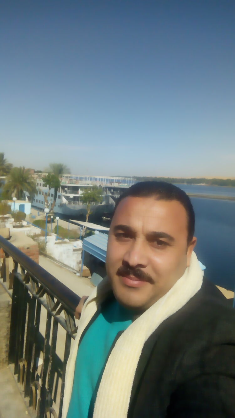 22797619  Mohamed, 41 ,    