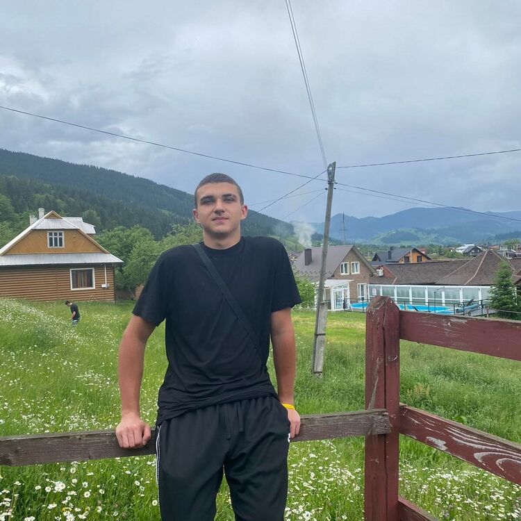  ,   Vitalij, 22 ,   , 