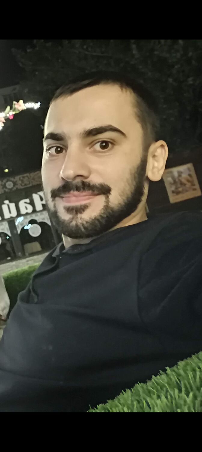  28572599  , 32 ,    