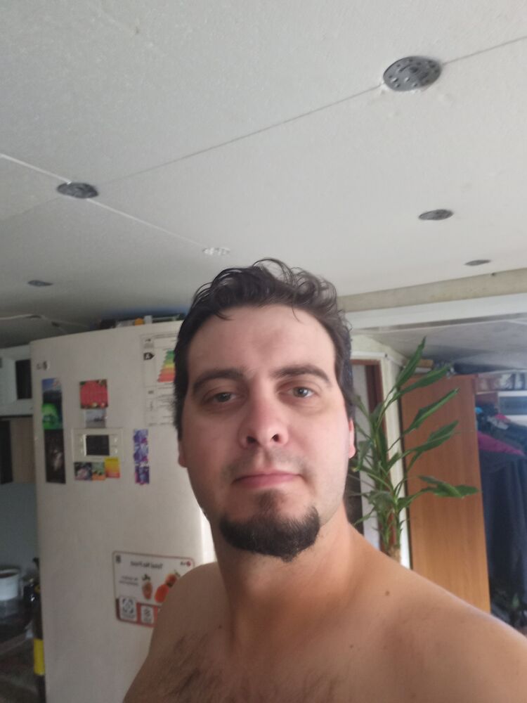  40170599  , 34 ,    