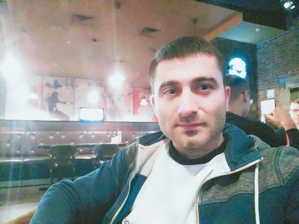  Limassol,   Zurab, 39 ,   ,   , c 
