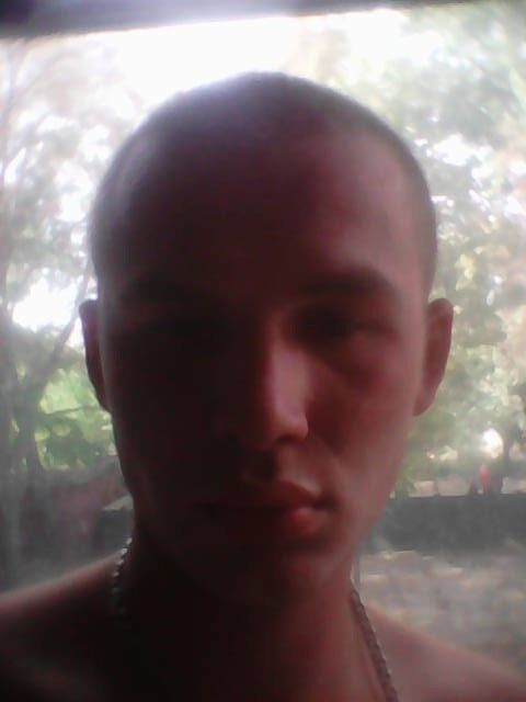  6617849  Max, 35 ,    --