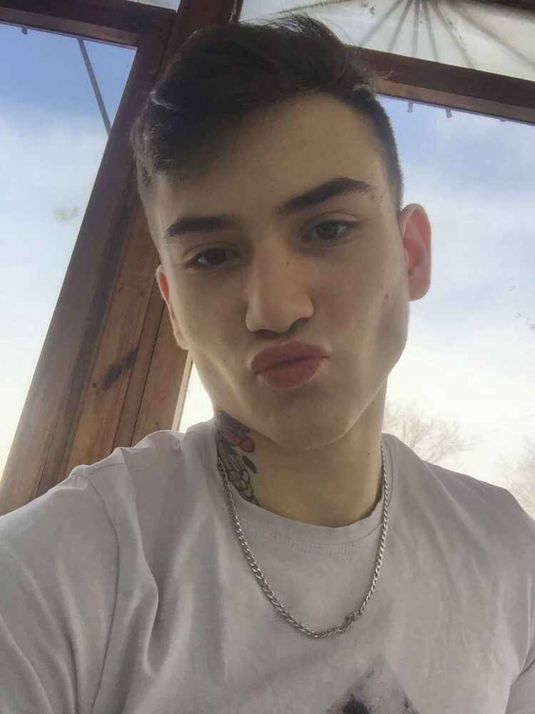  28380019  , 21 ,    